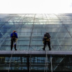 IVO - Gebäudereinigung Leistungen