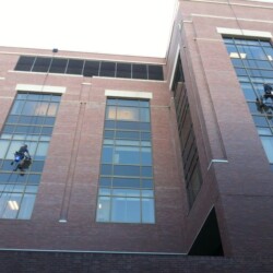 IVO - Gebäudereinigung Leistungen